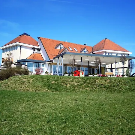 Bed & Breakfast Vila Otocec Novo Mesto