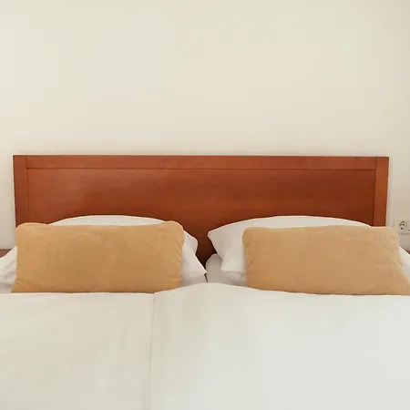 Vila Otocec Bed & Breakfast 3*